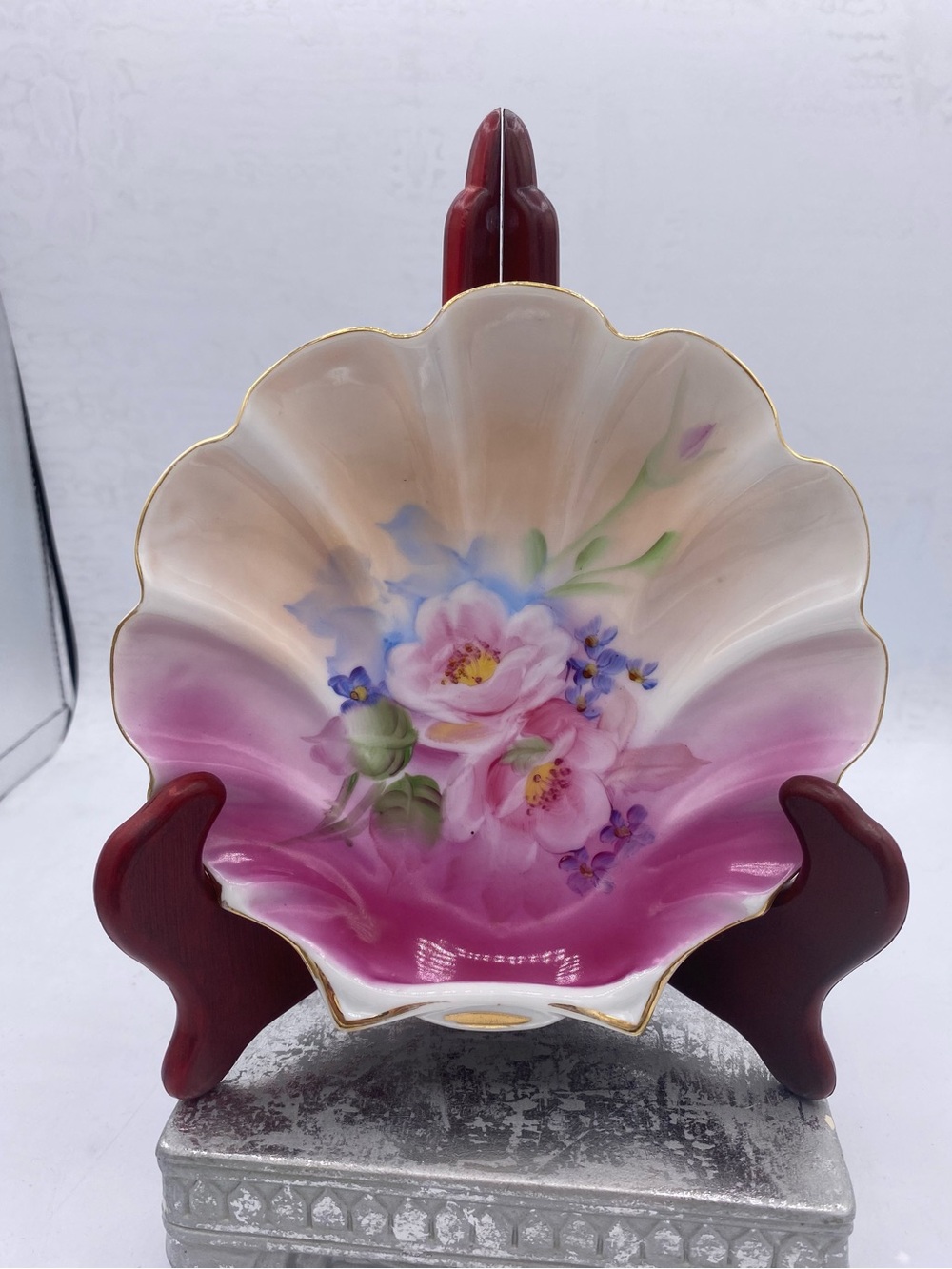Vintage Lefton China Hand-Painted  Shell Dish With Floral Design With Gold Trim